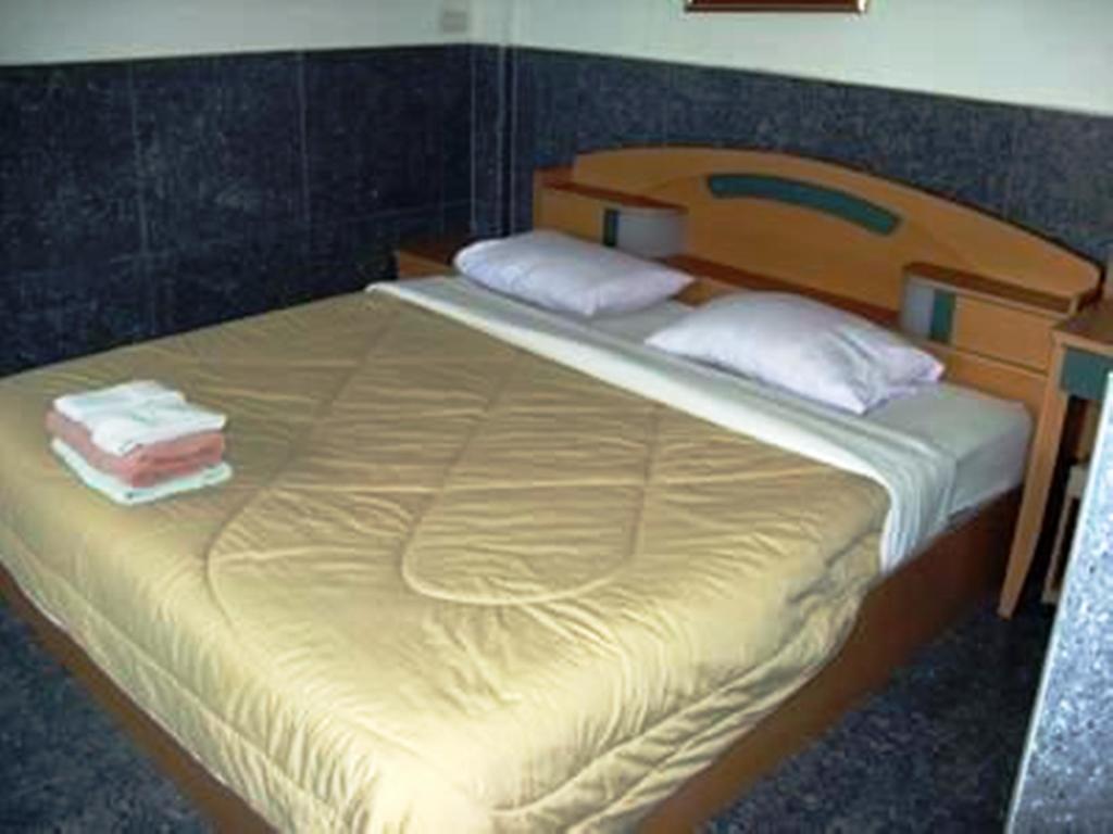 Marina Inn Патая Екстериор снимка